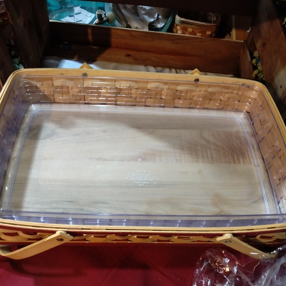 LONGABERGER CHECKERBOARD POTLUCK basket - Picture 2 of 5